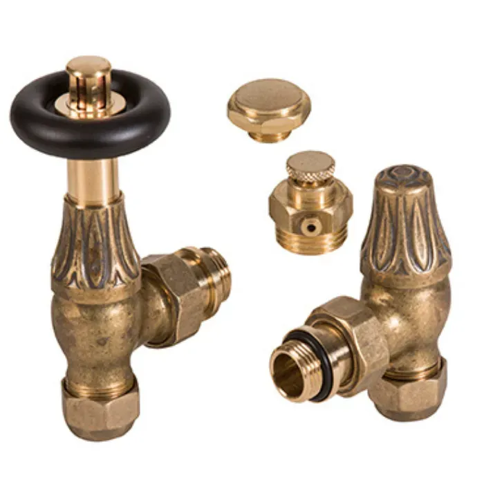 Antieke radiatorkraan in messing met klassieke details