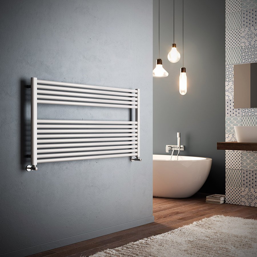 DRL Claudia designradiator wit in badkamer